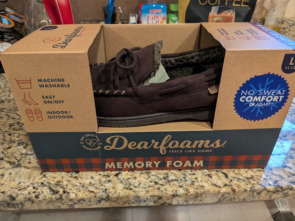 Men's Brown Memory Foam Slippers, Size 11-12