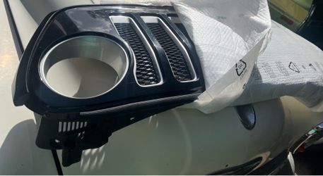 2023 Jeep Wrangler Unlimited Black Grille, $175 FIRM.  Here’s the deal, I bought this for $175 myself(it was a great deal) for my 23 Wrangler BUT it’s
