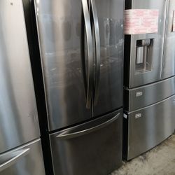 LG 30" BLACK STAINLESS STEEL FRENCH DOOR REFRIGERATOR ICE MAKER 