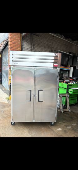 Two door freezer