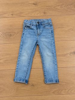 Girlsā Jeans ā Size 2T