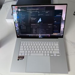 Asus Zenbook S16