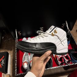 Taxi Jordan 12s