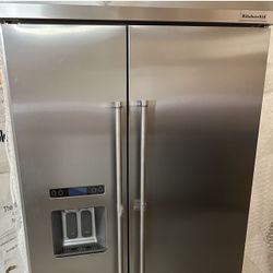 Kitchenaid 42" Built-In Side-By-Side Refrigerator With Ice And Water Dispenser
