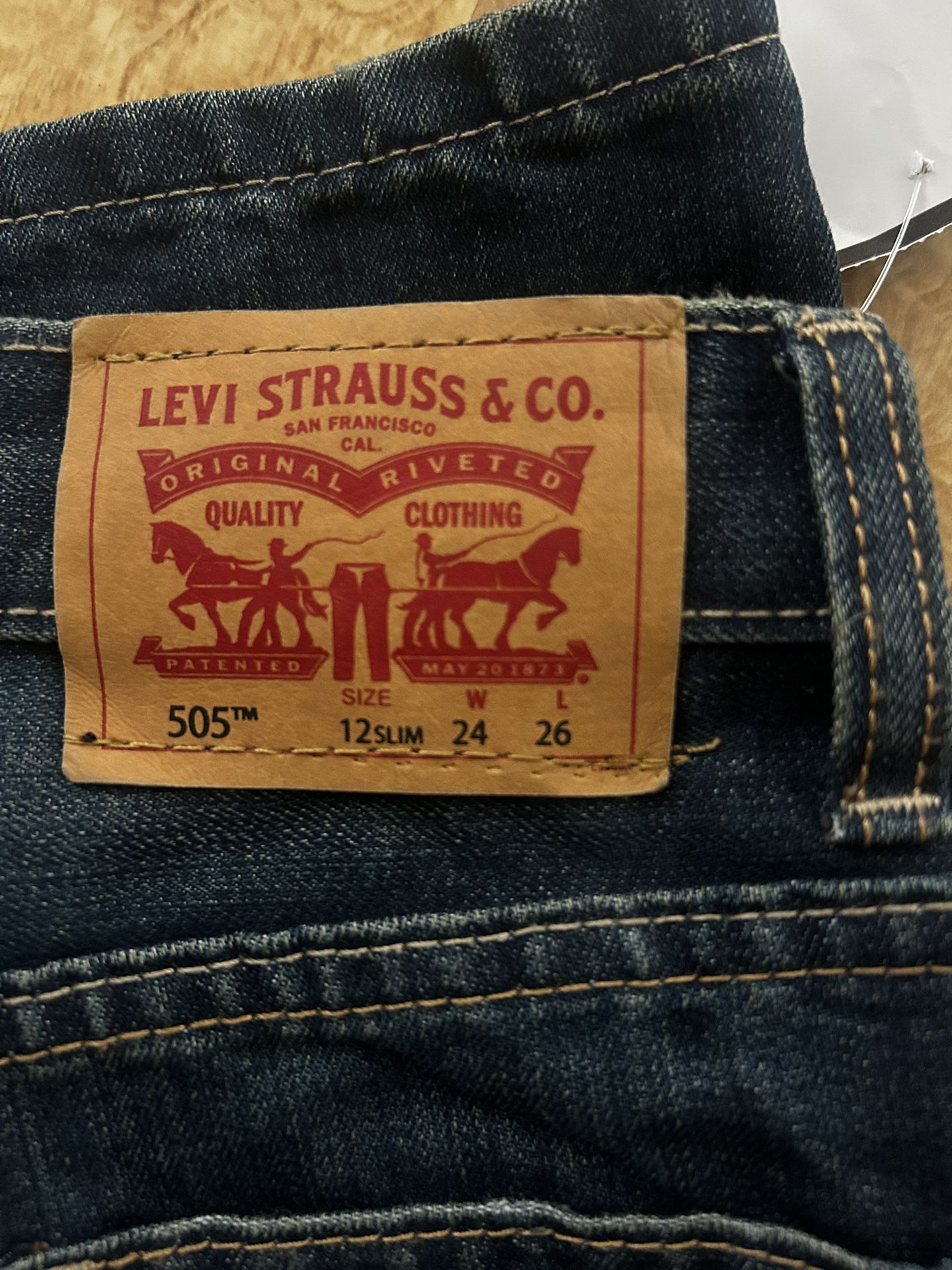 Levi Size 12 Slim
