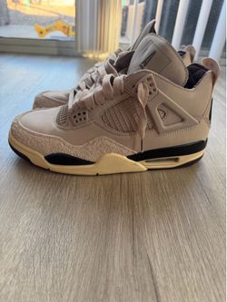 Jordan 4s size 8
