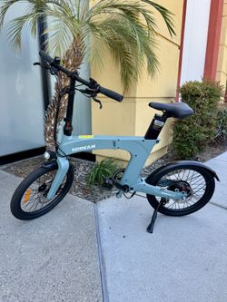 Blue Refurbished SDREAM eBike