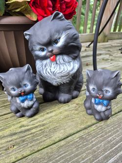 Ceramic House/ Garden/ Porch  Decor