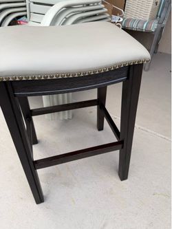 Four barstools