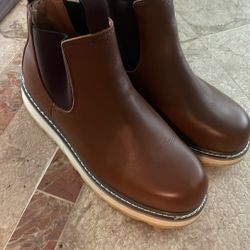 Handpoint Slip On Leather Boots