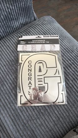 Graduation decorations