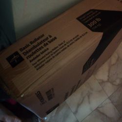 4 Wheel Rolling Walker (Never Used))
