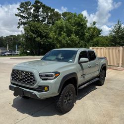 2022 Toyota Tacoma TRD OFF ROAD 4x4