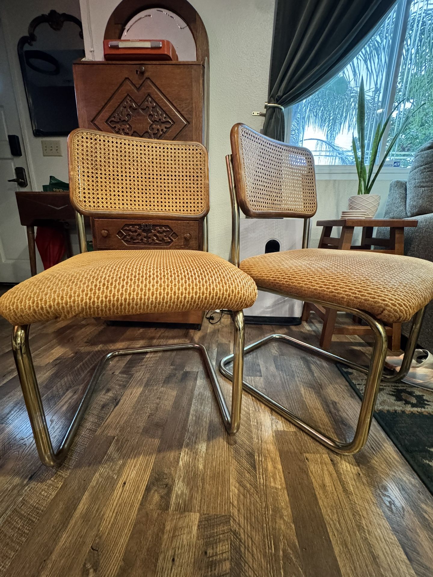 Vintage 1984 Cantilever Cesca Style Chairs