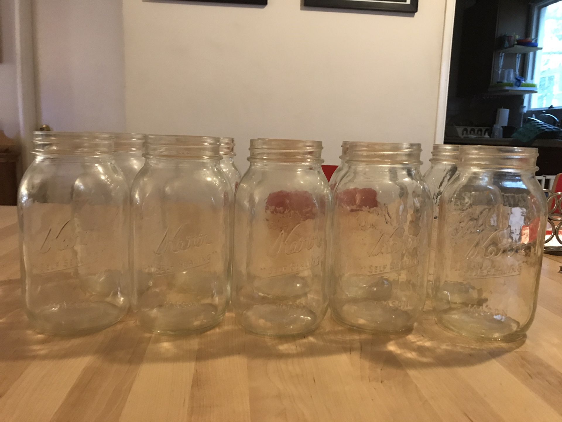 11 Mason Jars in Excellent condition No Lids