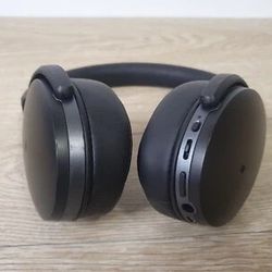 SENNHEISER HD 4.40 over ear wireless headphones