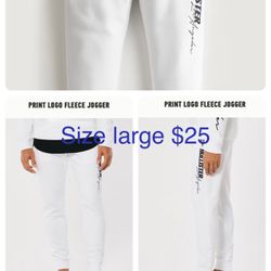 Hollister Print Logo Fleece Jogger Large 💖💖💖firm Price 