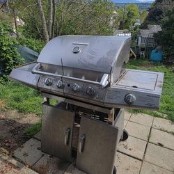Free BBQ Grill