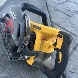 Dewalt DCS577 60V Flex Volt 7-1/4" Worm Drive Saw (Bare Tool Only)