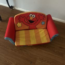 Elmo Sofa 