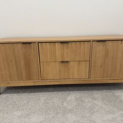 Target Shea McGee Thousand Oaks TV Stand/Dresser