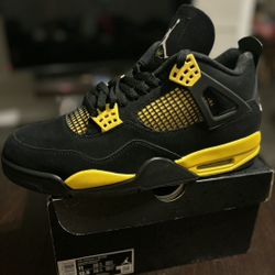 Jordan 4 Thundee SZ 11 AUTHENTIC 