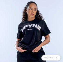 DFYNE OVER SIZED TOP