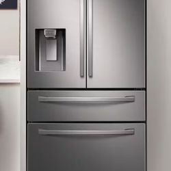Samsung 28 cu. ft. 4-Door French Door Smart Refrigerator Fingerprint-Resistant Stainless Steel | Standard Depth
