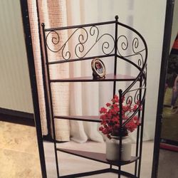 Shelf unit