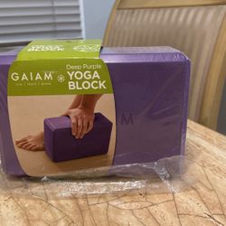 Gaiam Yoga Block