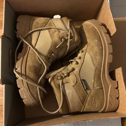 SKECHERS WORK BOOTS SIZE 8 MEN