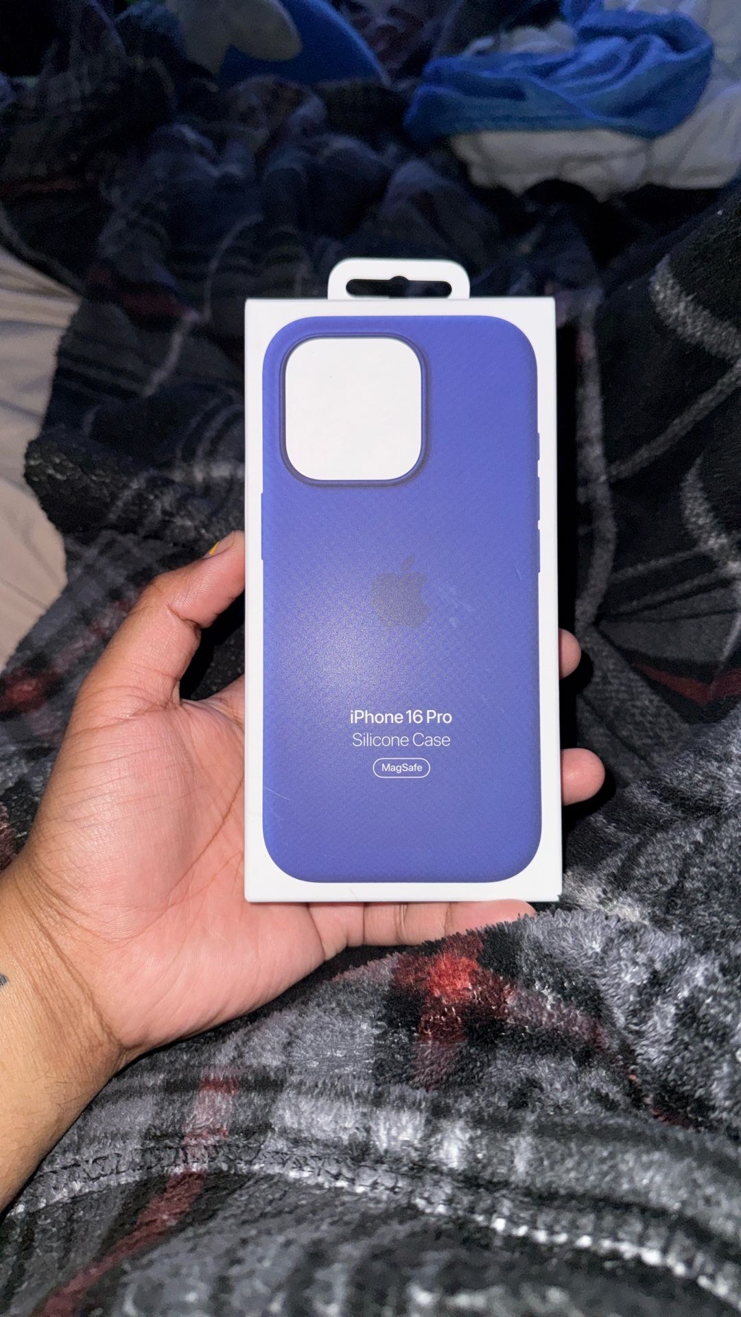 Apple Silicone Case 16pro Ultramarine