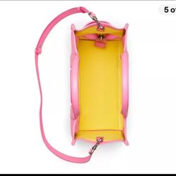MARC JACOBS The Leather Medium Tote Bag - Petal Pink