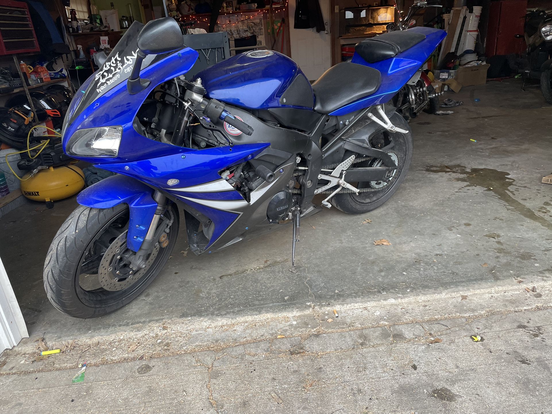 2003 Yamaha, Yzfr1 And 2022 Honda  Navi