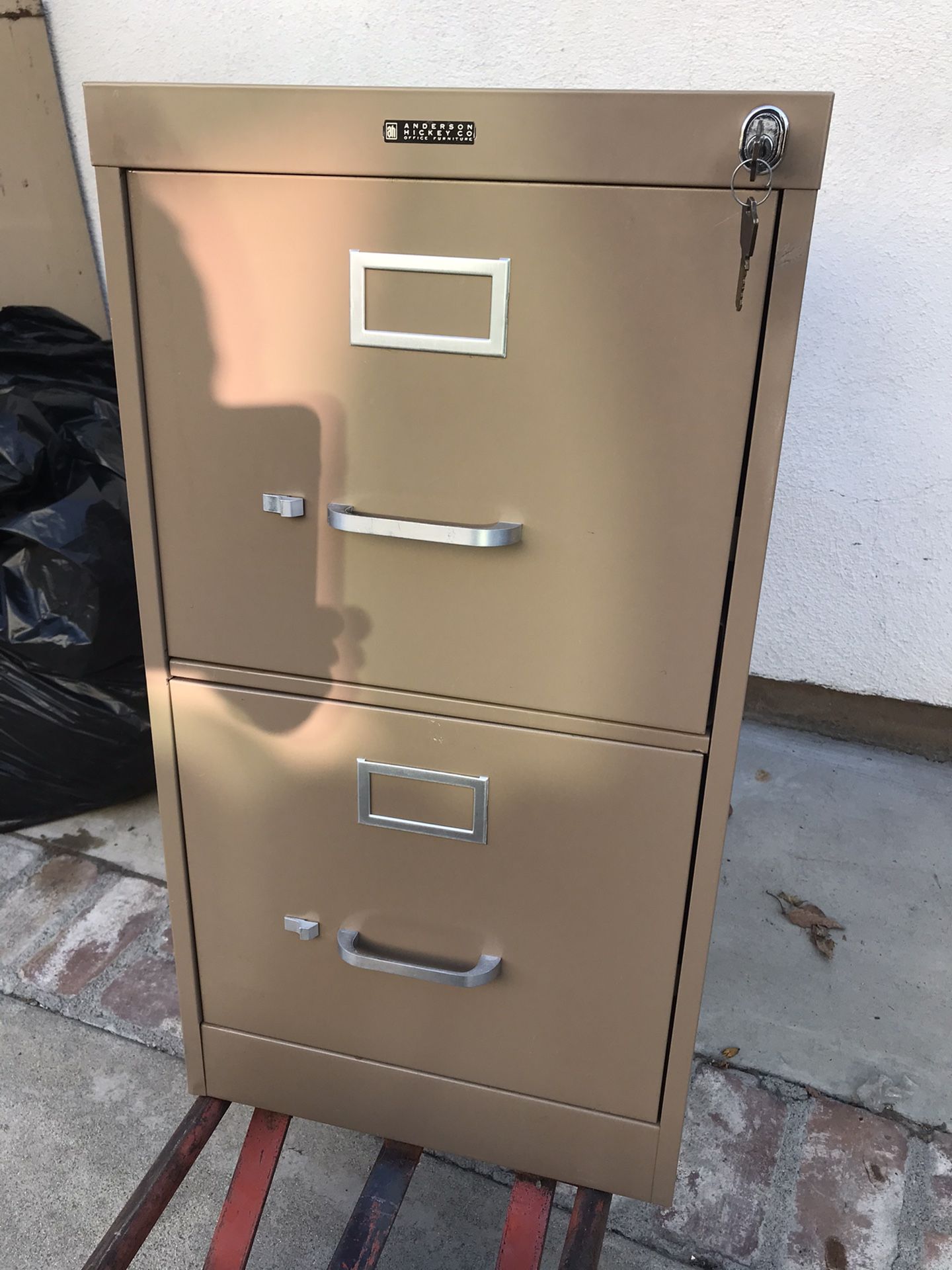 Metal File Cabinet with Keys