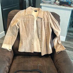 Wet Seal Women’s Suede Jacket M