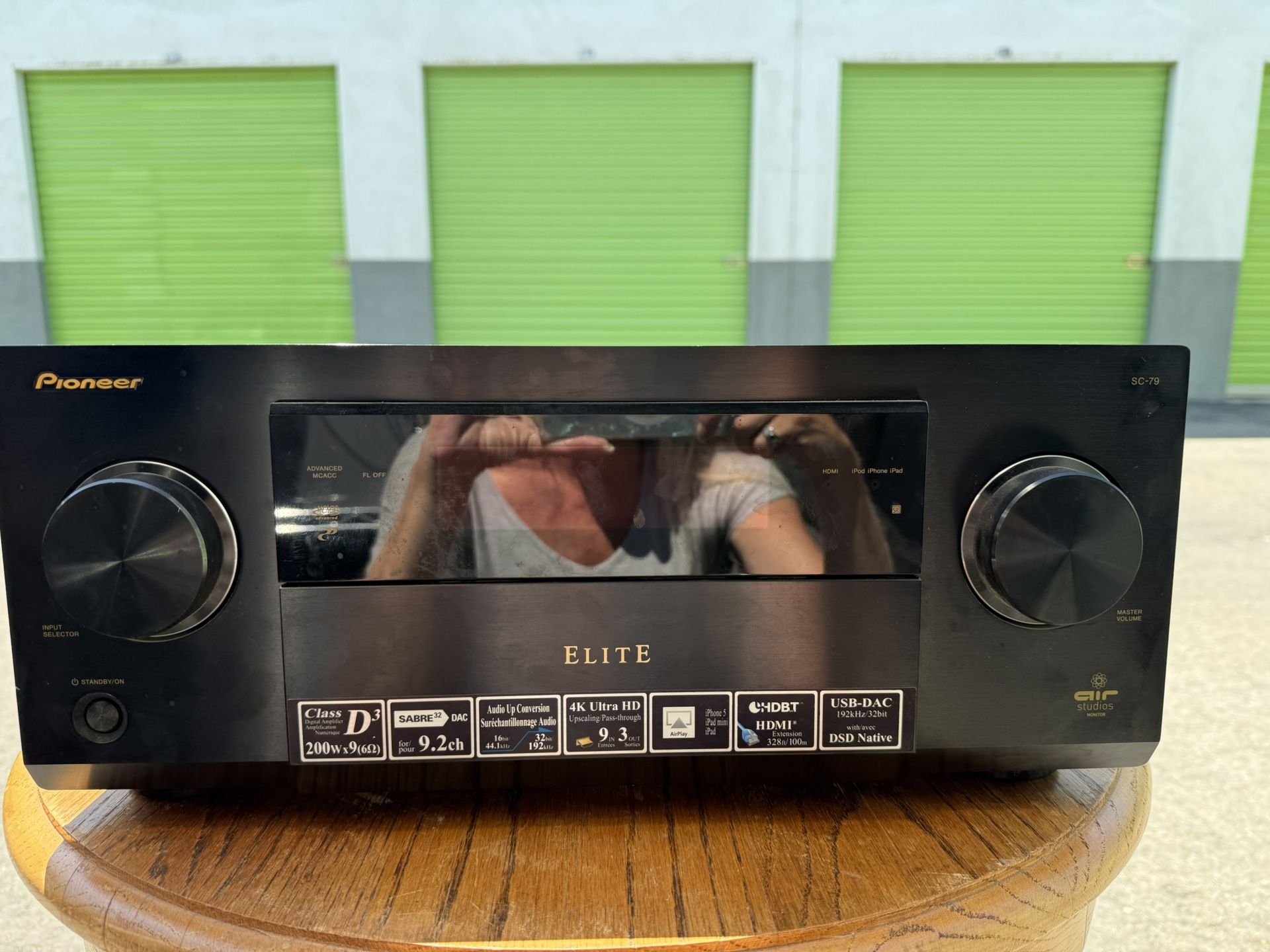 Pioneer Receiver/amplifier, Power distribution unit
