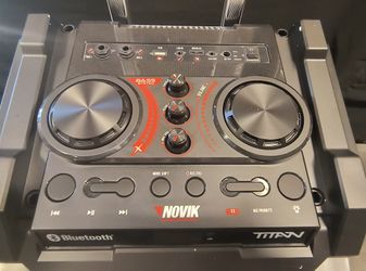 Novio Titan Music System New