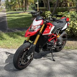 2019 Ducati Hypermotard 950 SP