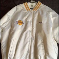 XL Lakers Puffer Jacket 