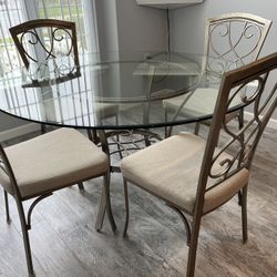 54 In Glass Top Kitchen Set