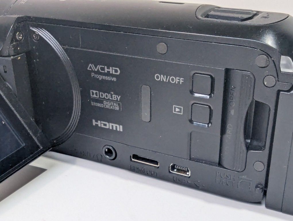 Canon Legria HF R806 HD Camcorder