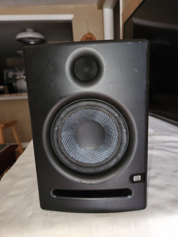 PreSonus Eris Studio E5 5.25" Powered Studio Monitor Speaker