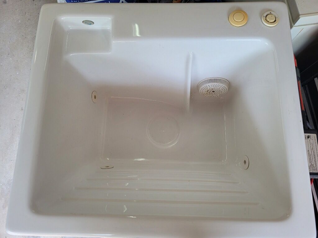 MTI JENTLE JET Laundry Sink NEW