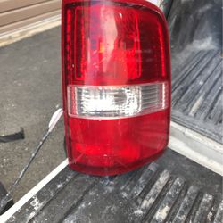 Tail Light F 150 2006