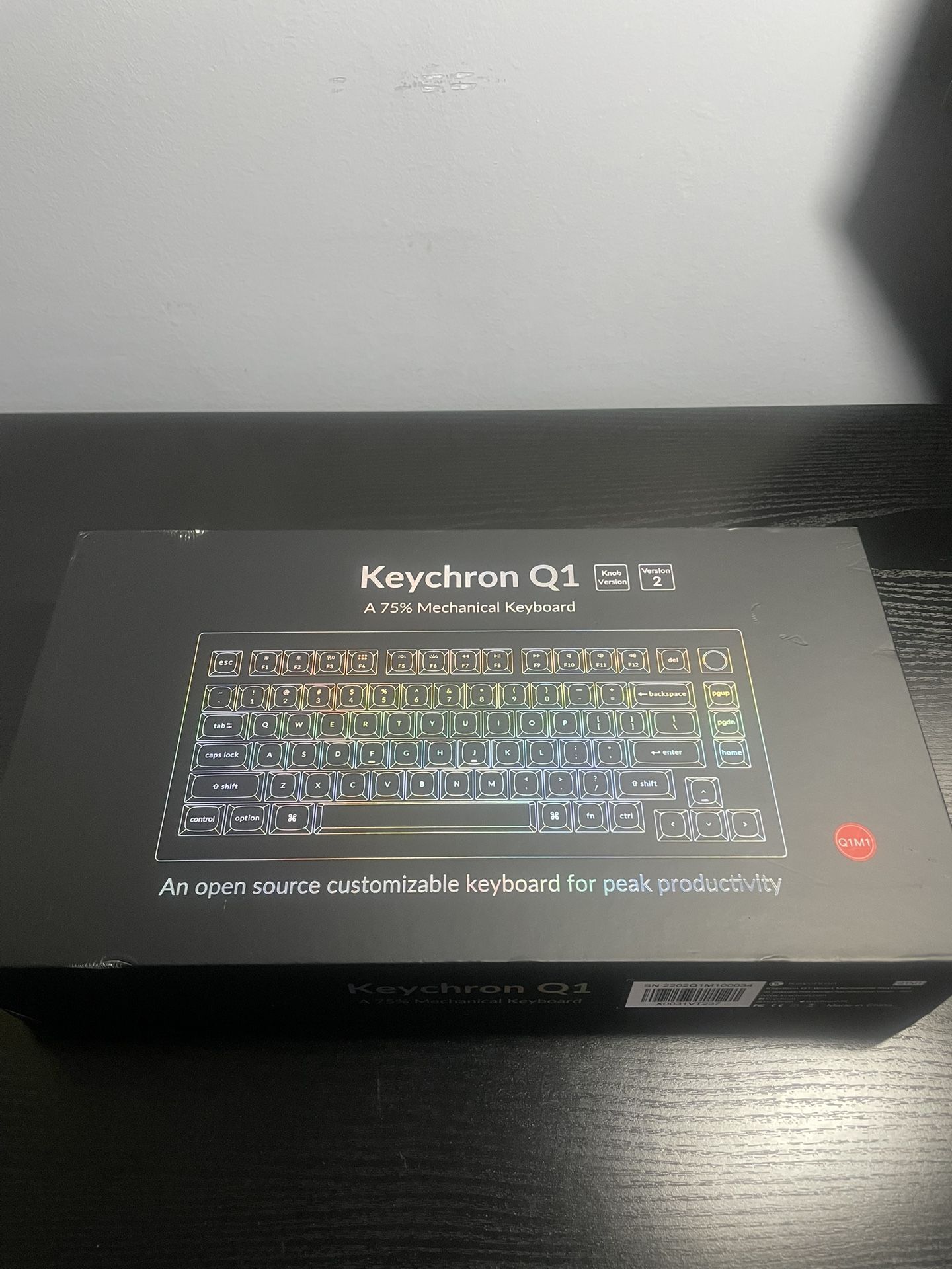 Keychron Q1 QMK Custom Wired 75% Mechanical Keyboard Knob Version - Fully Assembled Knob / Swappable RGB Backlight / Carbon Black / Gateron G Pro Red