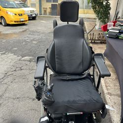 Electric WheelchairINVACARE TDXXP