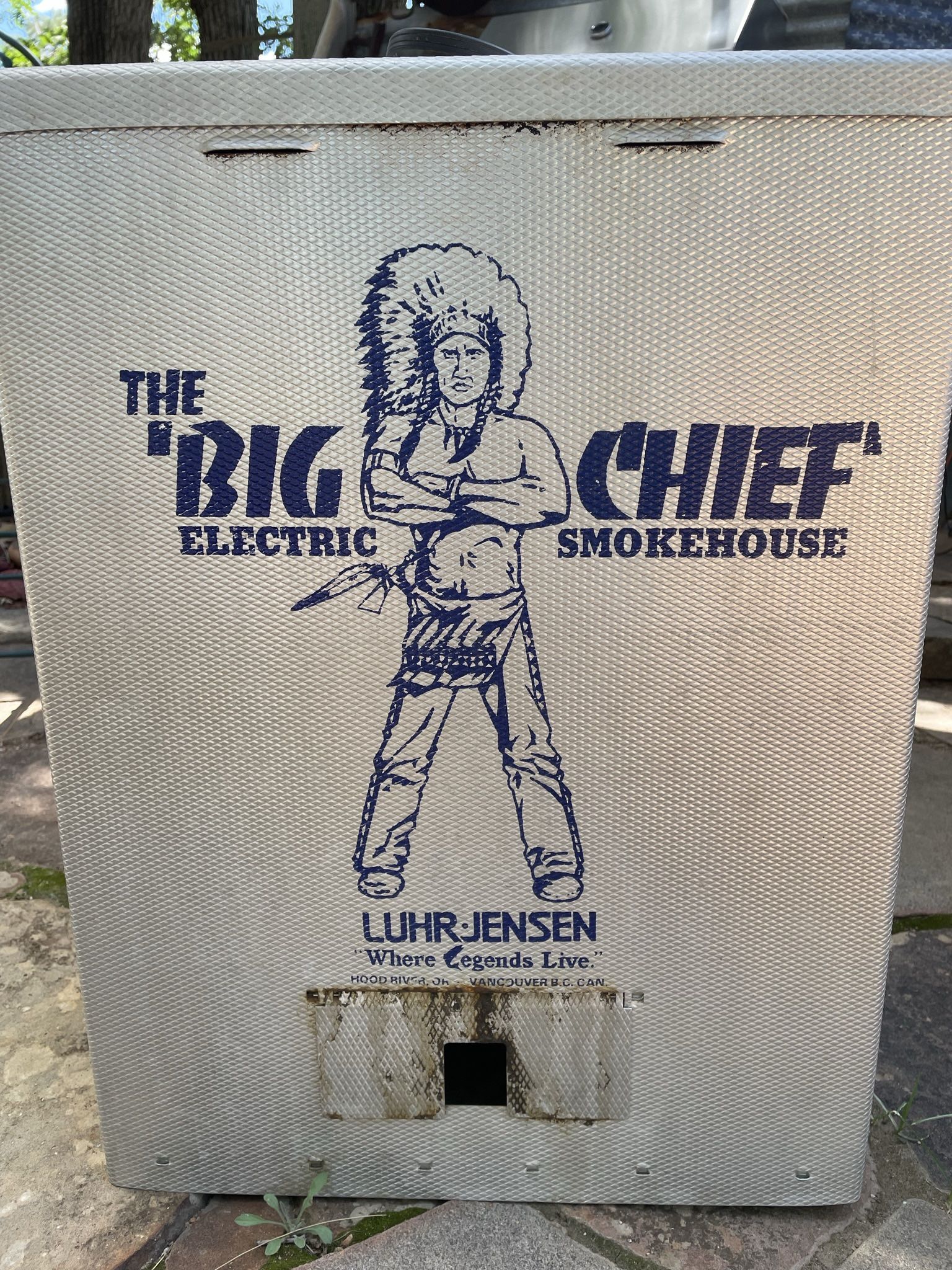 Electric Smoker-The Big Chief