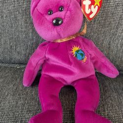Ty purple 2000  Beanie Baby  Great Condition 