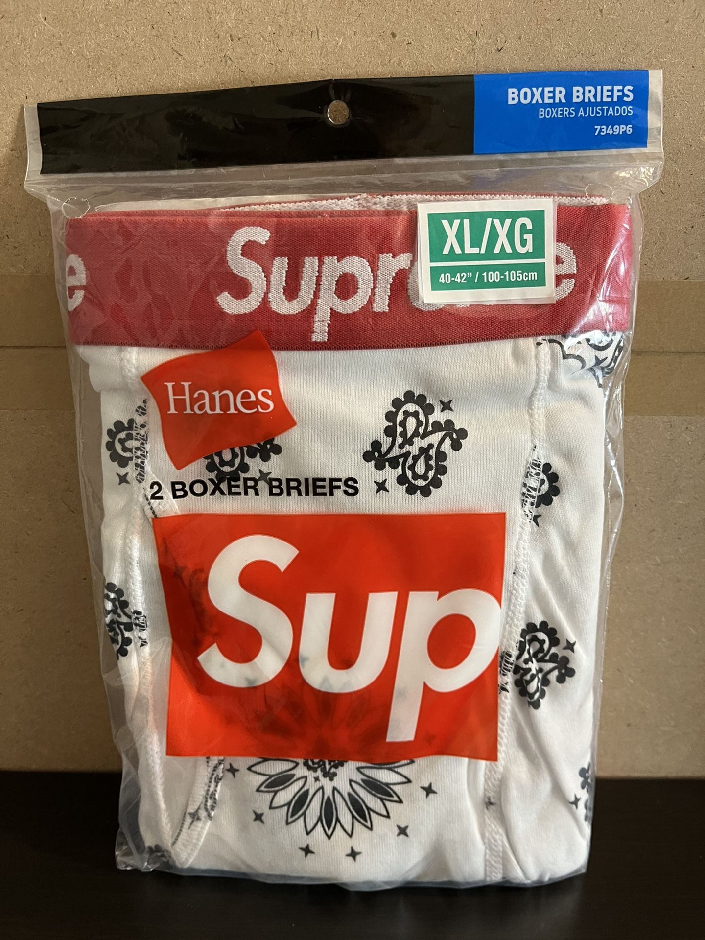 Supreme Bandana Boxer Briefs Supreme Hanes Bandana Boxer Briefs 2Pack
